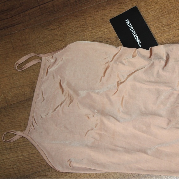 Camel slinky Lace back Midi dress - Picture 3 of 5